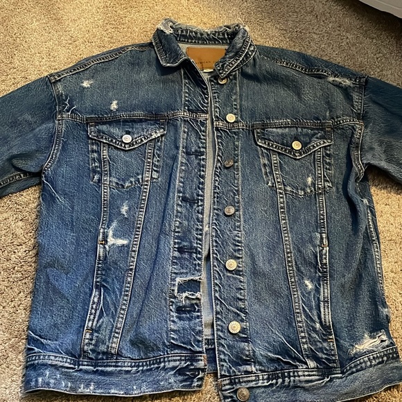 American Eagle oversized distressed denim jacket - Picture 2 of 4